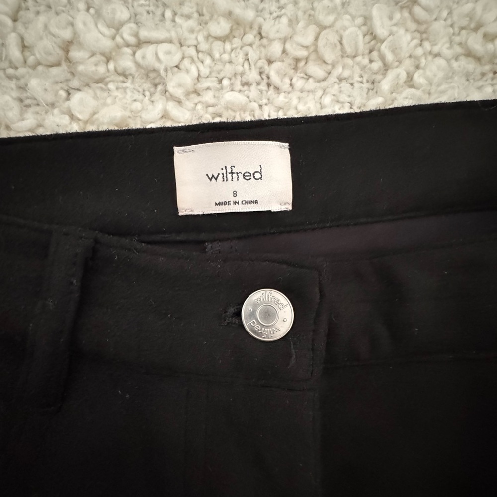 Aritzia Wilfred Free Melina Pant size 8 black suede